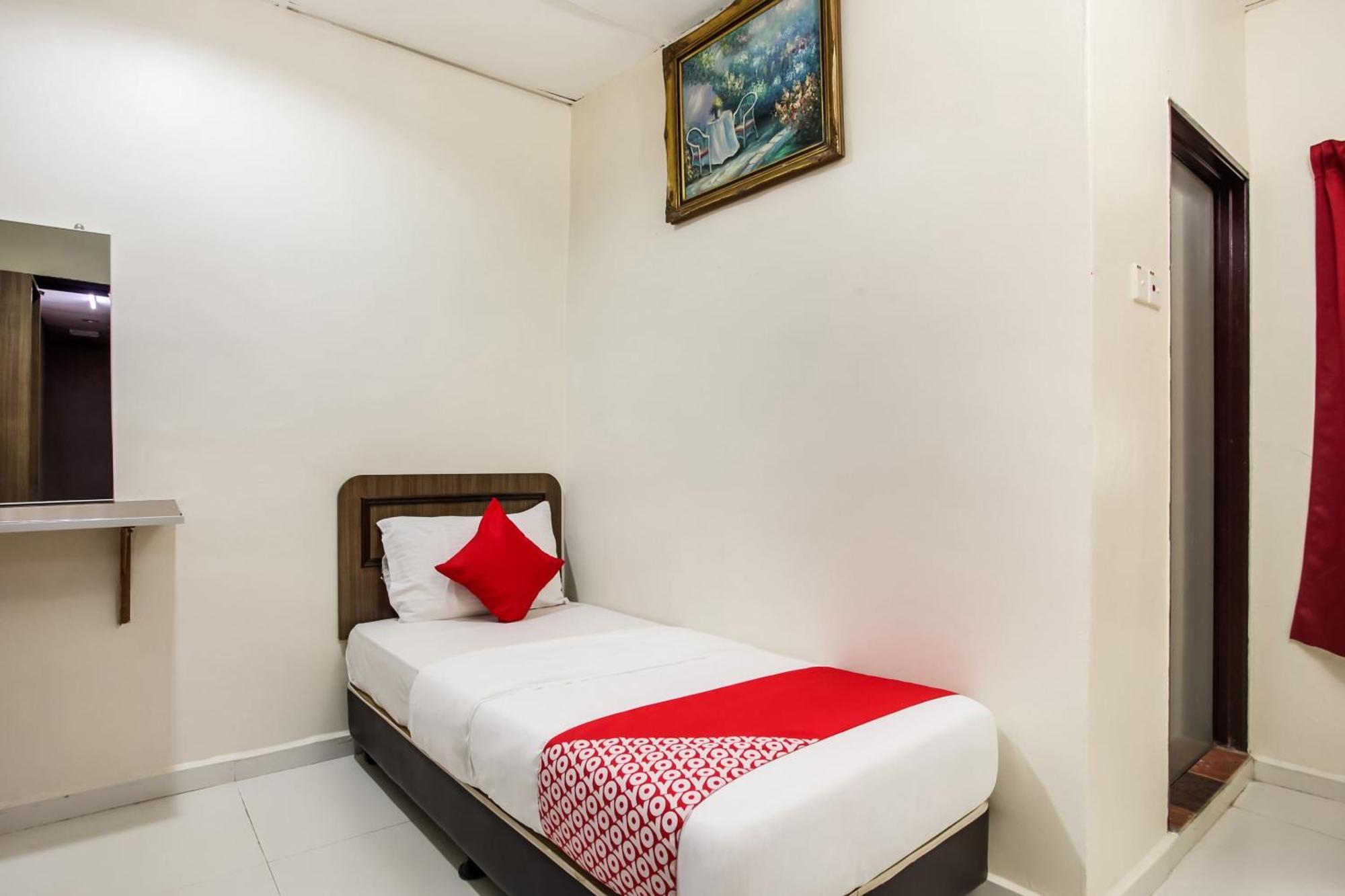 Super Oyo 89427 Kavanas Hotel Taiping Exterior photo