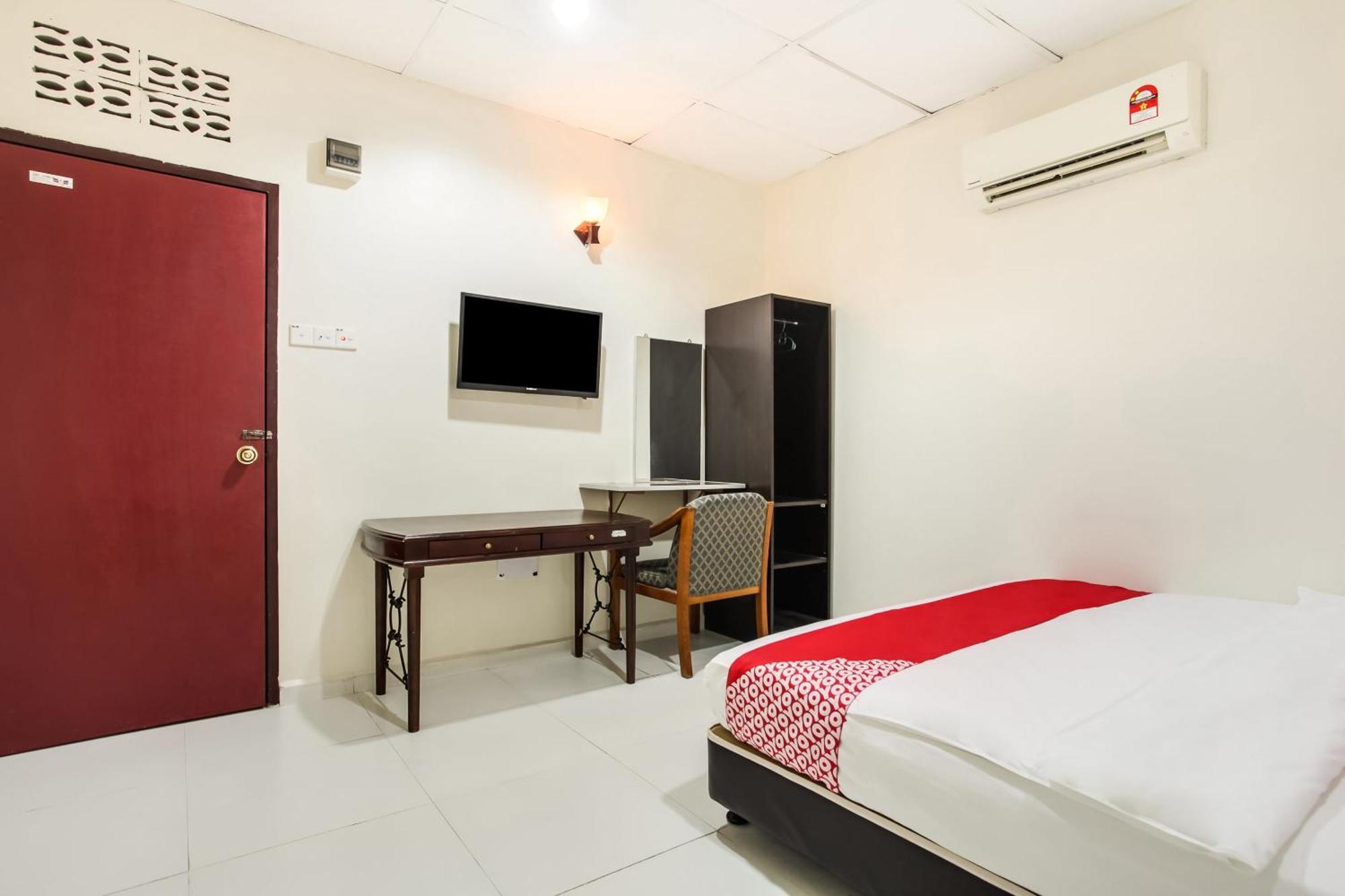 Super Oyo 89427 Kavanas Hotel Taiping Exterior photo